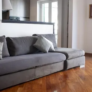 Casa Deluxe Pinuccio Apartment